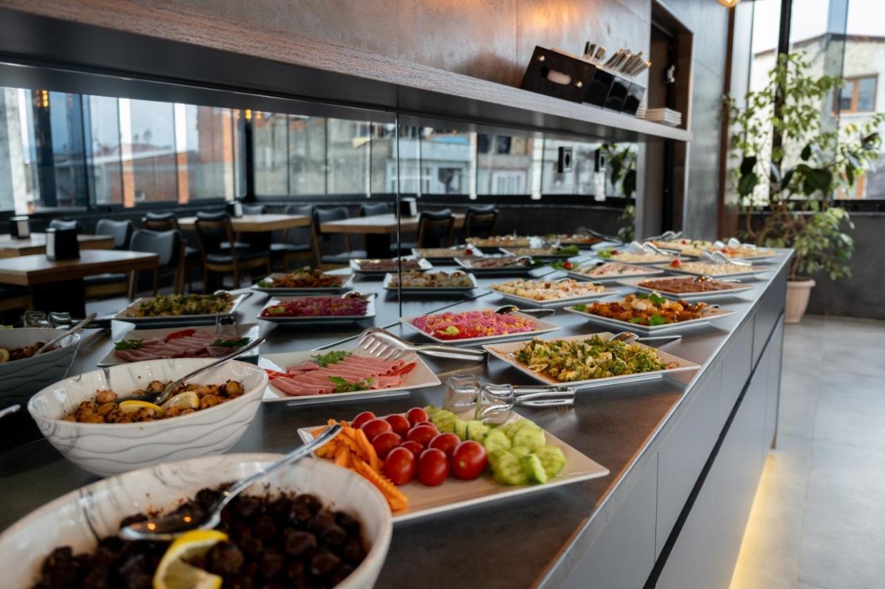Rhisos Otel รีเซ ภายนอก รูปภาพ